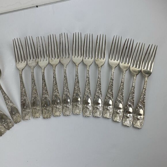 Gorham Royal Flowering Crown 1887 Silver Plate 12 Dinner 9 Salad Forks 1 Spoon - Picture 5 of 16